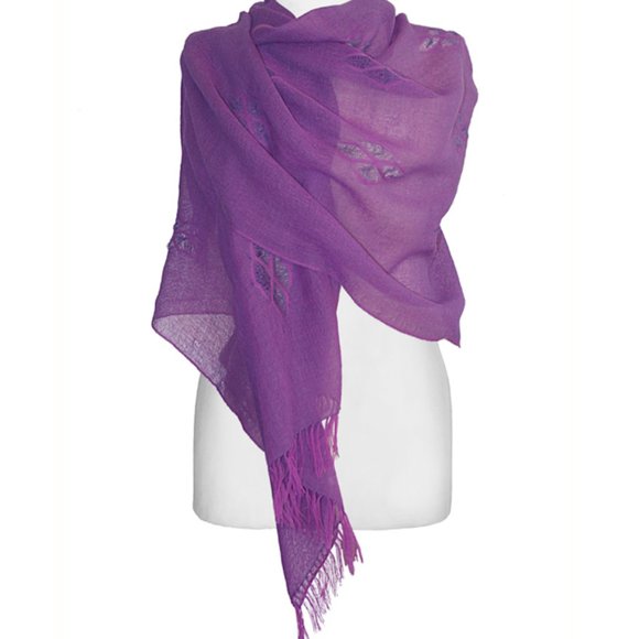 Cocos Shawl made in Peru. - Picture 2 of 4